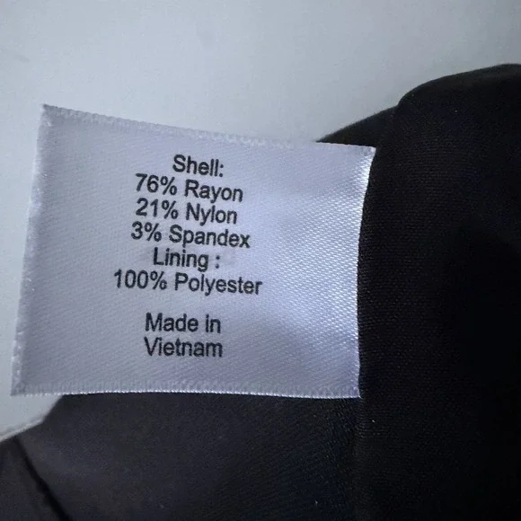 Lane Bryant black the Bryant Blazer one button with stretch Womens size 16 Black - Picture 6 of 8